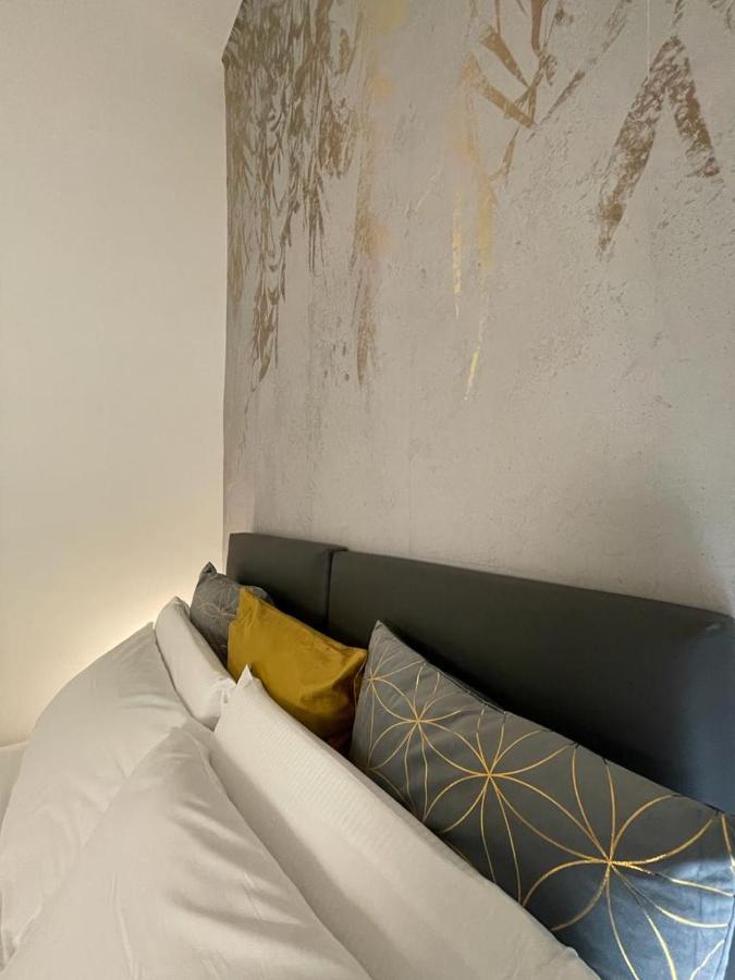 Happy Family Apartments Il Doge Генуя Экстерьер фото